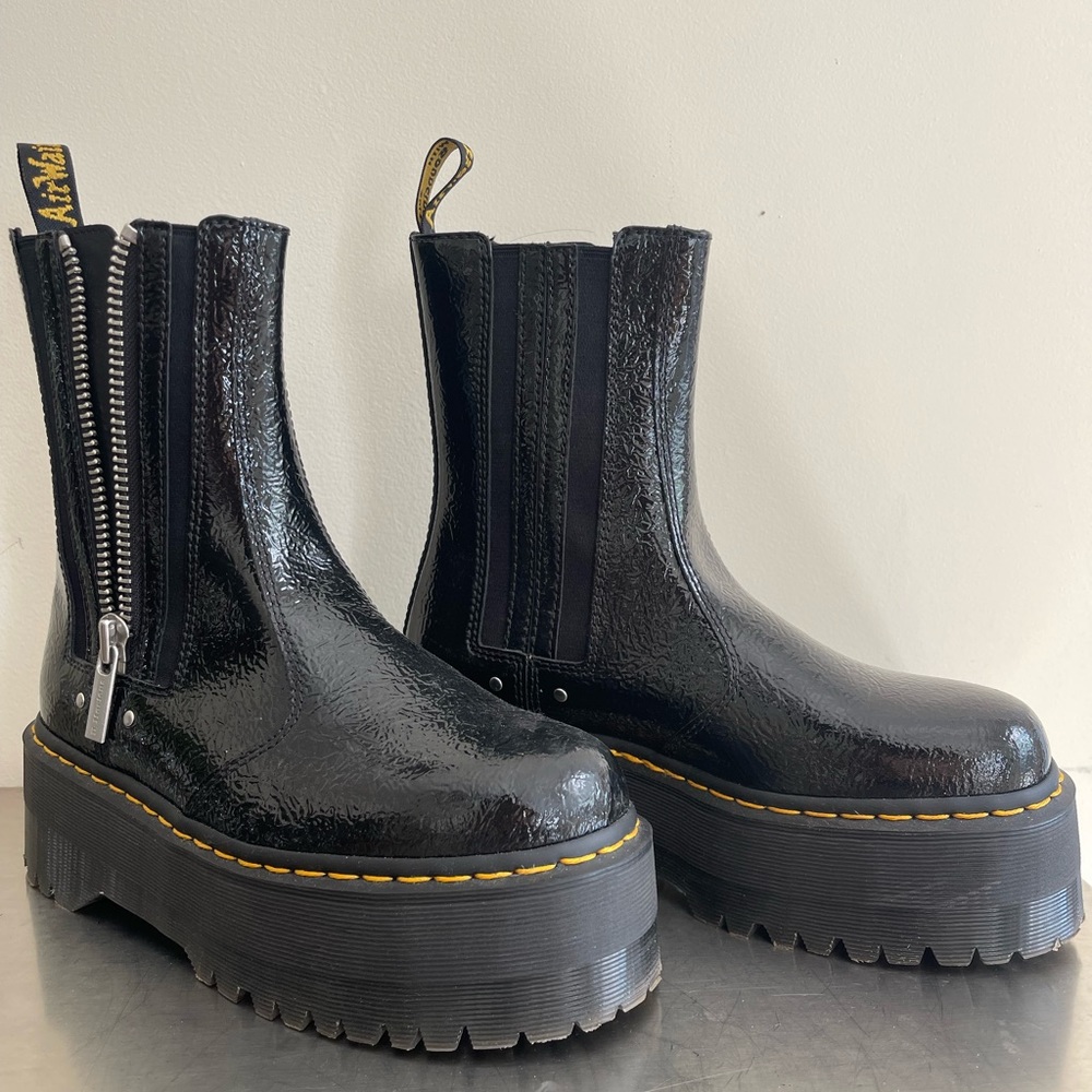 Doc Martens 2976 Max Size 9 Womens Moto like new